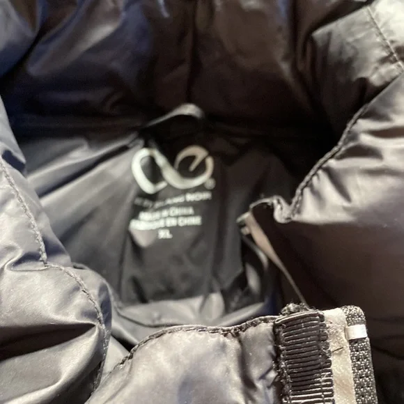 Blanc Noir 80%Down 20%Feather Fill Combination Puffer NeverUsed